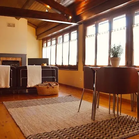 La De Llivia, Cerdanya, Puigcerda. Apartment Llivia